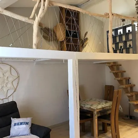 Kembali Mini Loft Apartment Le Beausset Exterior photo