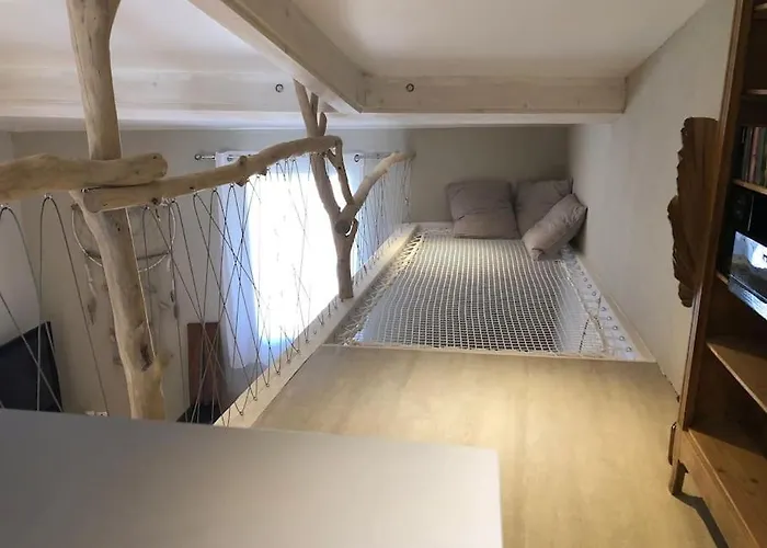 Kembali Mini Loft
